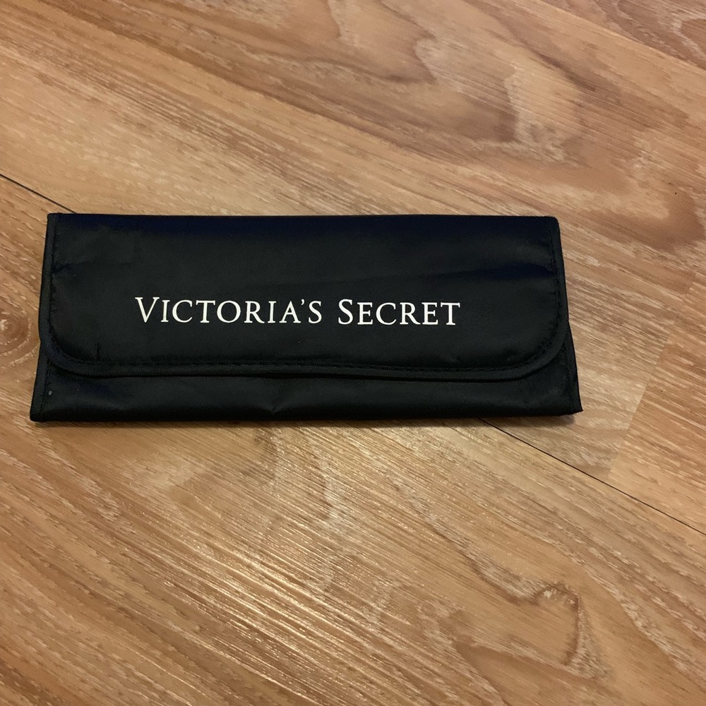 Victoria’s Secret makeup brush travel case